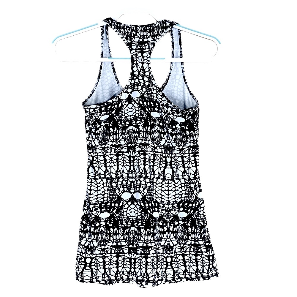 Lululemon Cool Racerback Glacier Lace Print Tank Top Black White Size 6 - Picture 3 of 5